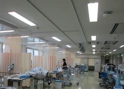 集中治療室ICU